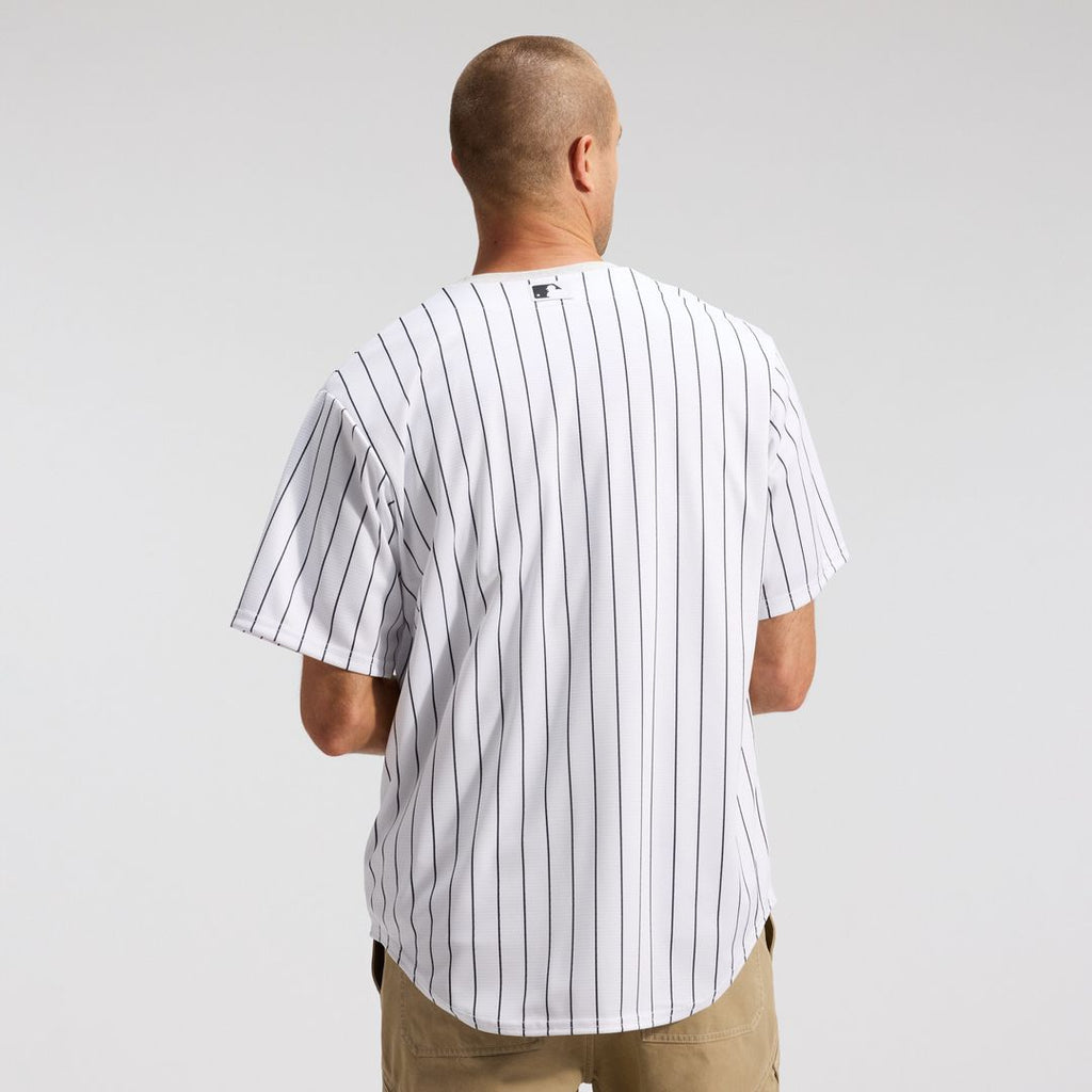Chicago White Sox Nike Alternate Replica Team Jersey - Black Official MLB Team Apparel Baseball Fan Gear