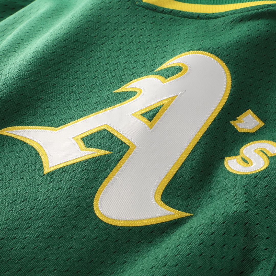 Rickey Henderson Athletics Mitchell & Ness Authentic Batting Practice Jersey - Green Official MLB Team Apparel Baseball Fan Gear