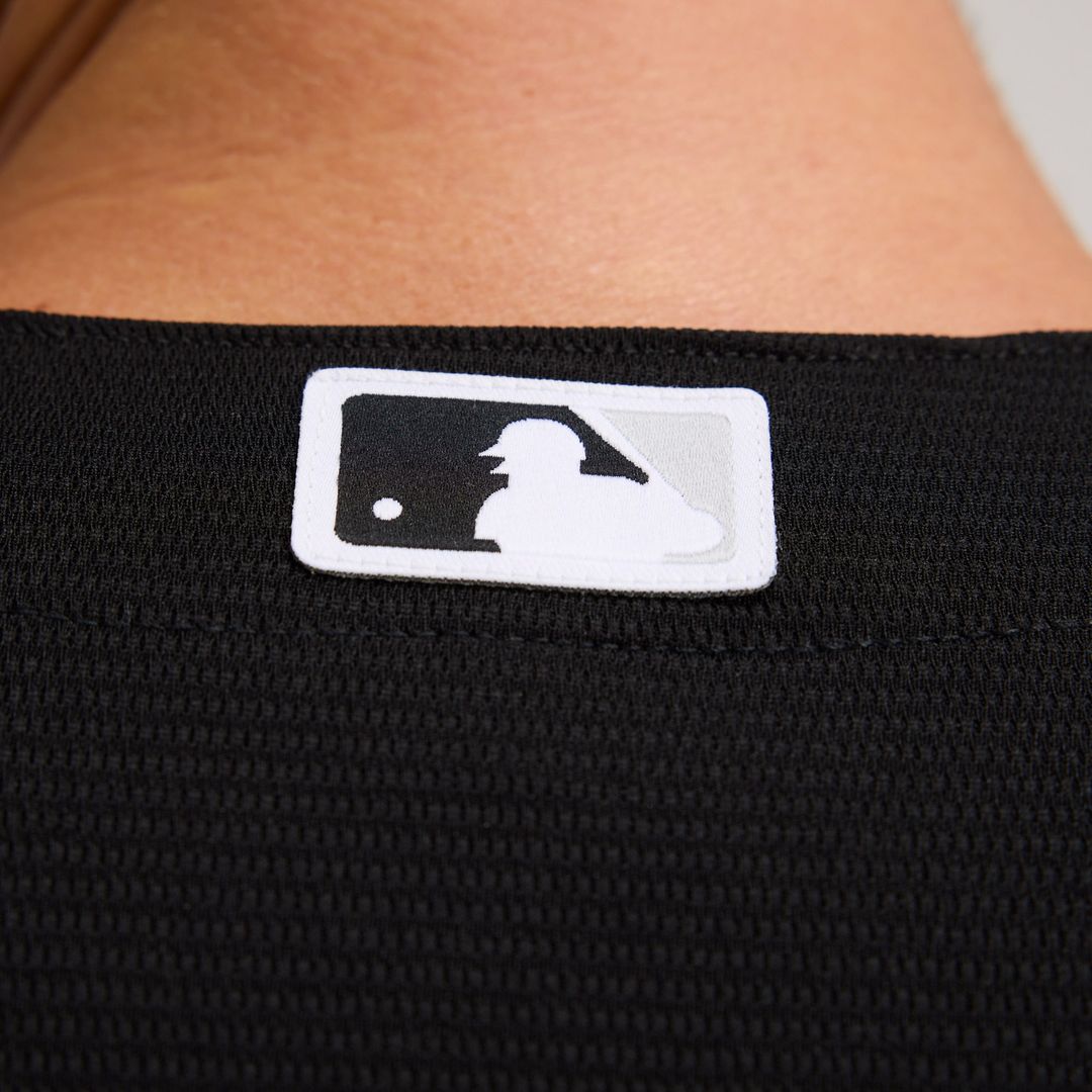 Chicago White Sox Nike Alternate Replica Team Jersey - Black Official MLB Team Apparel Baseball Fan Gear