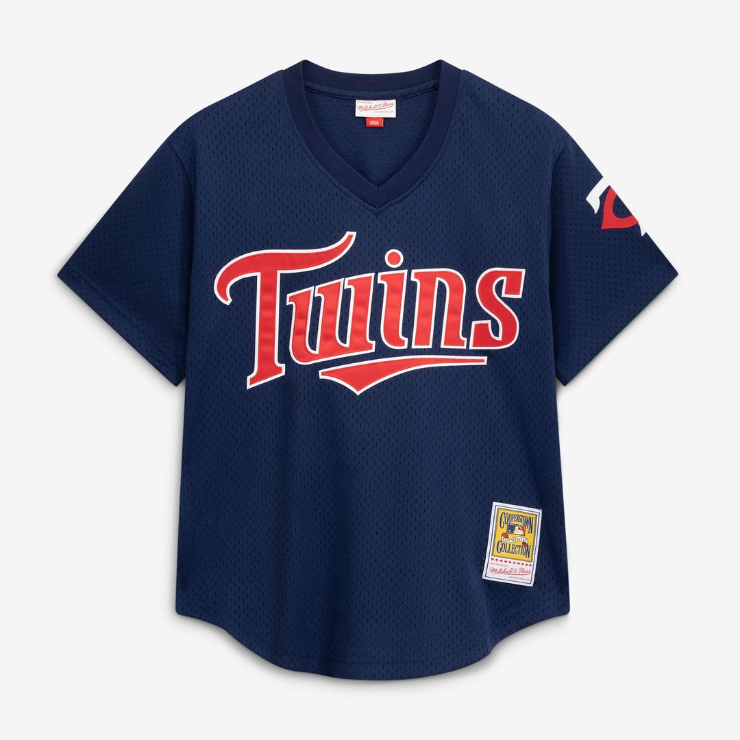 David Ortiz Minnesota Twins Mitchell & Ness 2002 Cooperstown Collection Mesh Batting Practice Jersey - Navy Official MLB Team Apparel Baseball Fan Gea