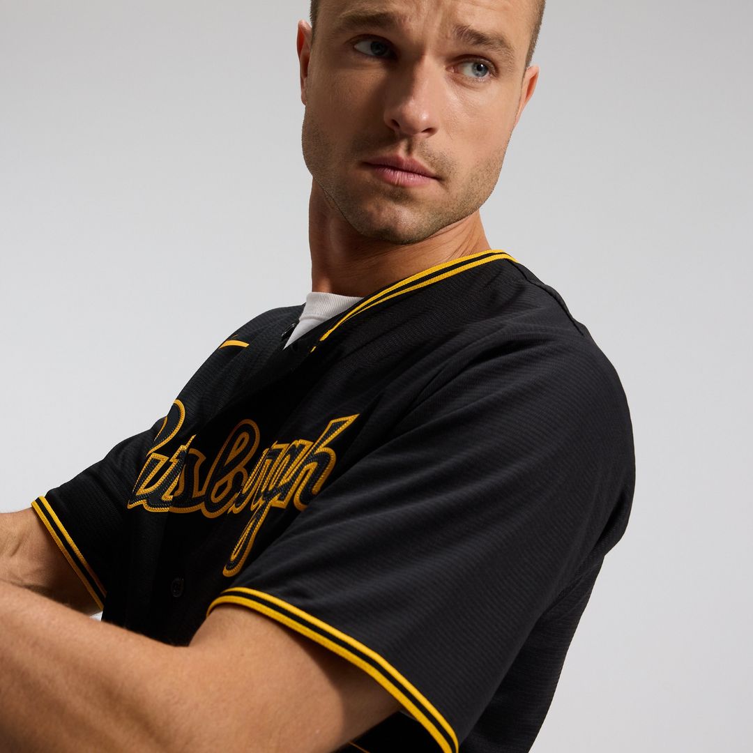 Pittsburgh Pirates Nike Alternate Replica Team Jersey - Black Official MLB Team Apparel Baseball Fan Gear